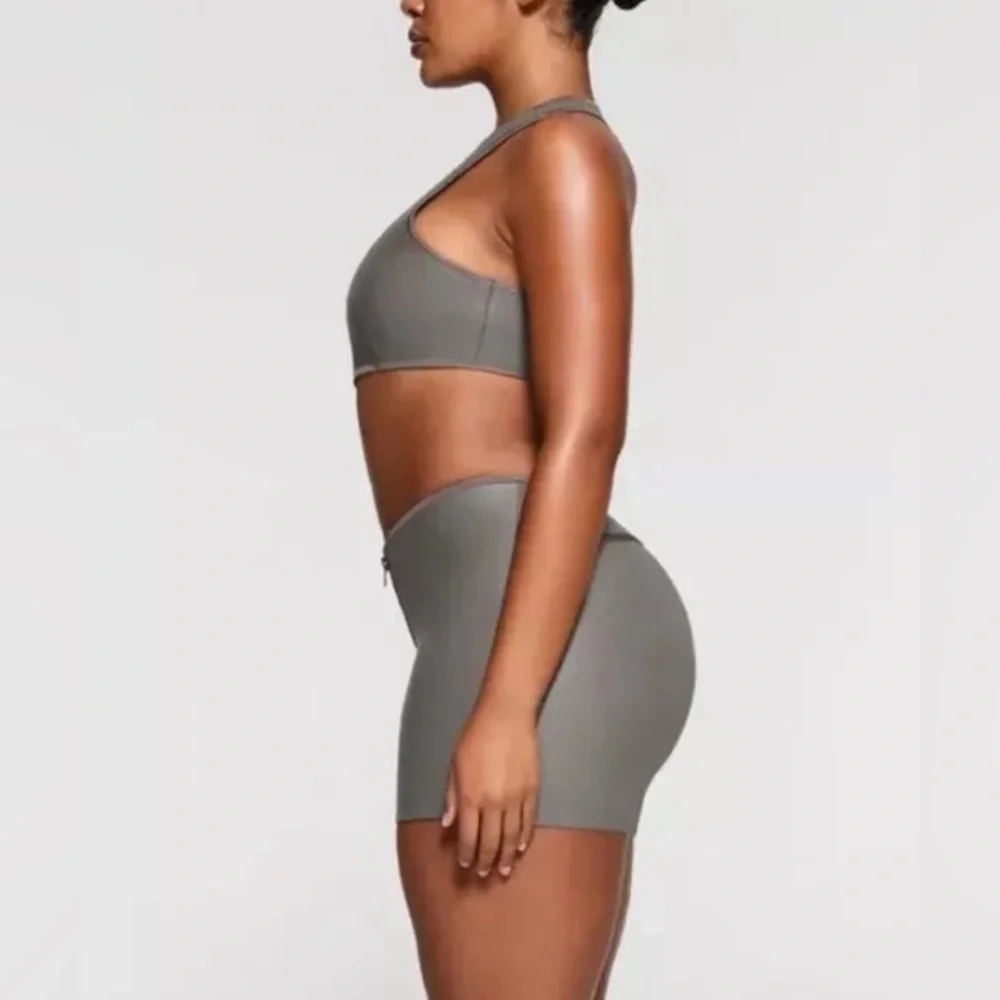 SKIMS Rubberized Scuba Swim Mini Skirt - Grey Chalk 3X NWT